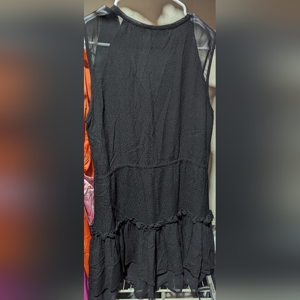 Elegant Black Sleeveless Dress